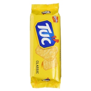 Tuc cracker pocket